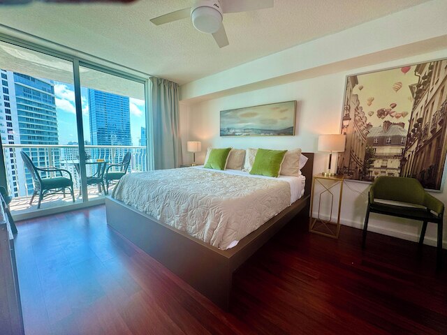 マイアミ・ブリッケル・ユニット・バルコニー・プール1 pkg