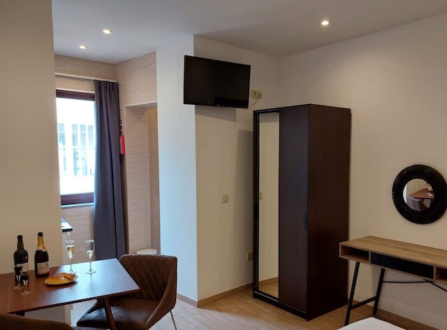 ニューライフ - トーレ クレリゴス スタジオ-3T