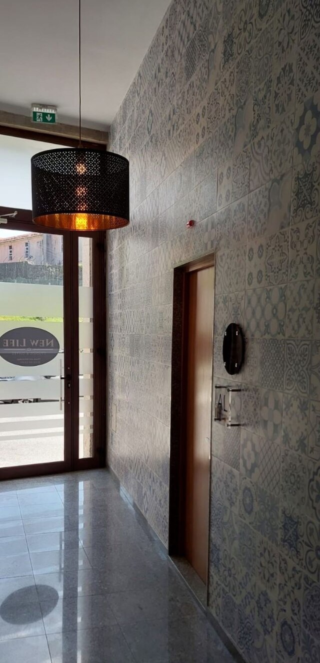 ニューライフ - トーレ クレリゴス スタジオ-3T