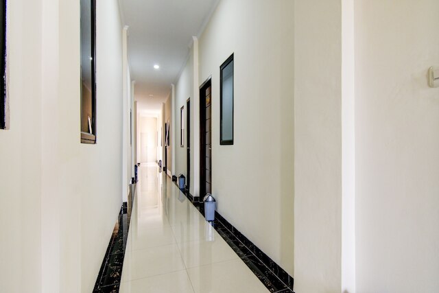 OYO 90233 ザ シャイン レジデンス