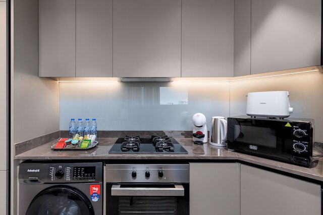 ウェーブス - ドバイのビジネスベイにある海辺の壮観な2BR