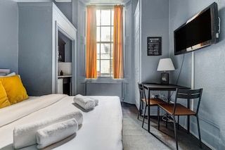 ロンドンコレクションケンジントンガーデンズ