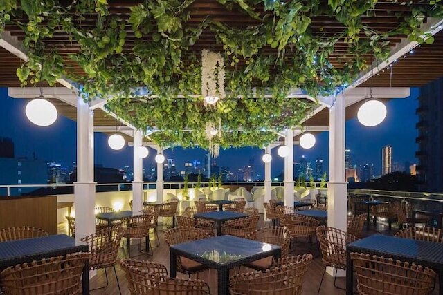 ダイマノーウッドホテル