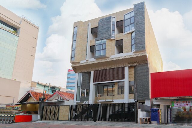 OYOライフ1830マンダラレジデンス