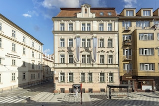 ホテル・ウィリアム