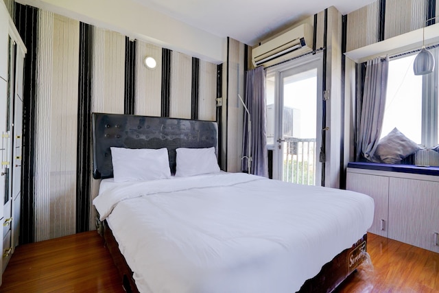 OYO ライフ 92874 アパルテメント グランド セントラランド カラワン バイ レッド ドラゴン