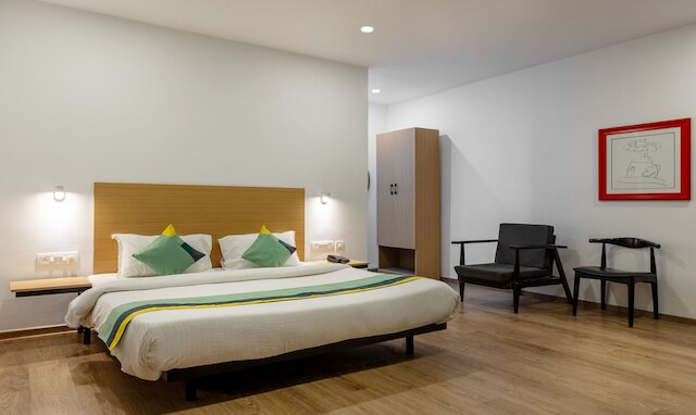 ツリーボー ツリートップス イン - アンナ ナガル