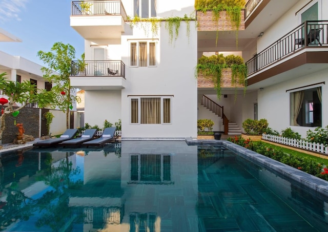 ディモ・ブティック・ヴィラ