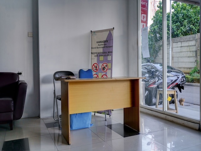 OYO ライフ 92889 アパートメント グランド セントラランド カラワン バイ A.t ルーム