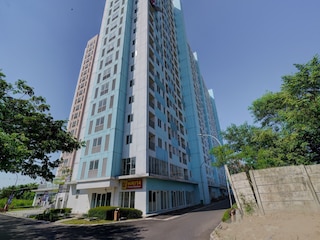 OYO ライフ 92889 アパートメント グランド セントラランド カラワン バイ A.t ルーム