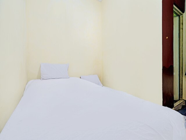 OYO ライフ 92546 コスト メラ ボジョンソアン シャリア