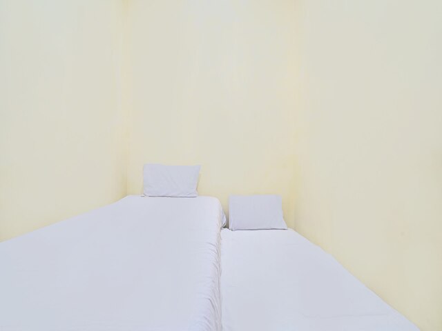 OYO ライフ 92546 コスト メラ ボジョンソアン シャリア