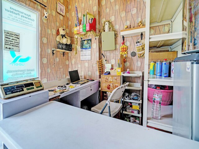 OYO ライフ 93065 アパートメント ゲートウェイ パスツール バイ グローリー レント