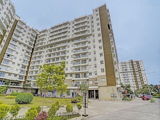 OYO ライフ 93065 アパートメント ゲートウェイ パスツール バイ グローリー レント