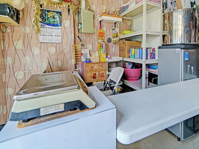 OYO ライフ 93065 アパートメント ゲートウェイ パスツール バイ グローリー レント