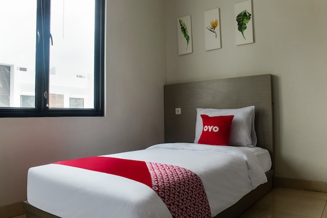 OYOライフ3251 D'daunイン