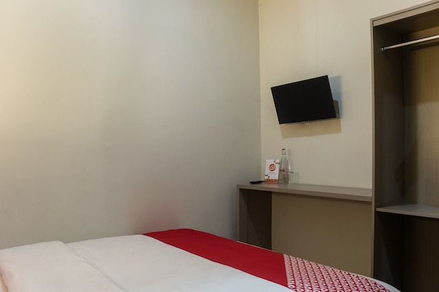 OYOライフ3251 D'daunイン