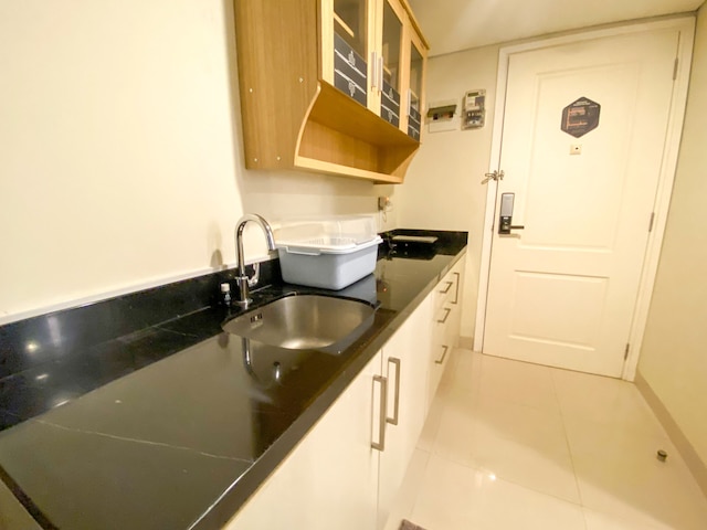 ミニマリストのスタジオルームマーカスドラファイエットアパートメント