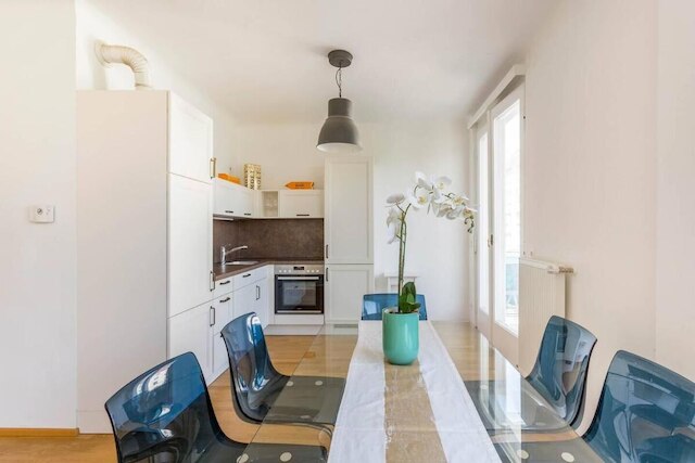 スタジオ シュトゥーベンバスタイ チェックイン 15h トゥ 22h オンリー