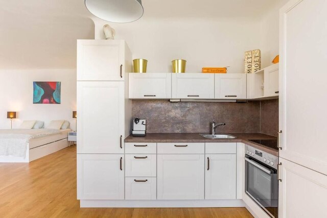 スタジオ シュトゥーベンバスタイ チェックイン 15h トゥ 22h オンリー