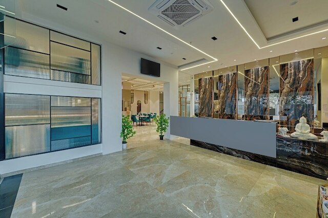 コンフォート・イン・サファイア・チャンドケデ