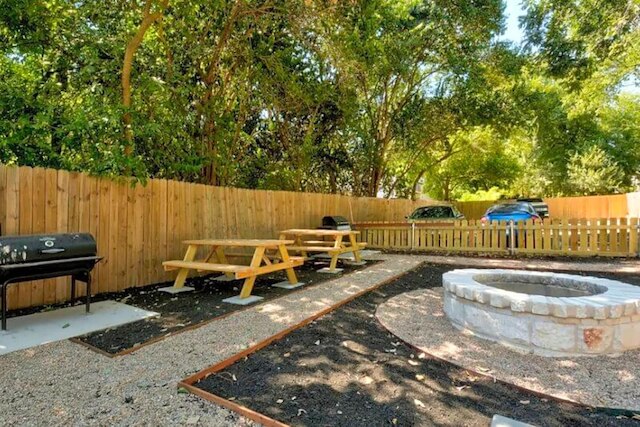 プライム ソコ コンフィ 2 ベッドルーム キング スイート ウィズ プール パーキング