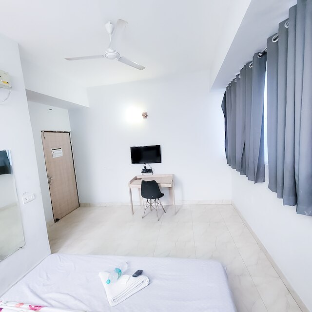 ルームシャラ150 ハッピーイン・ビノドナガー