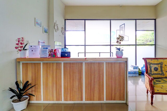 OYO ライフ 92735 アパートメント タマンサリ パノラミック バイ サントゥイ