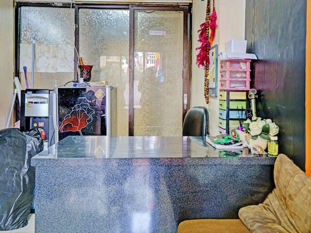 OYO ライフ 92949 アパートメント ゲートウェイ チカダス バイ キューキュー レント