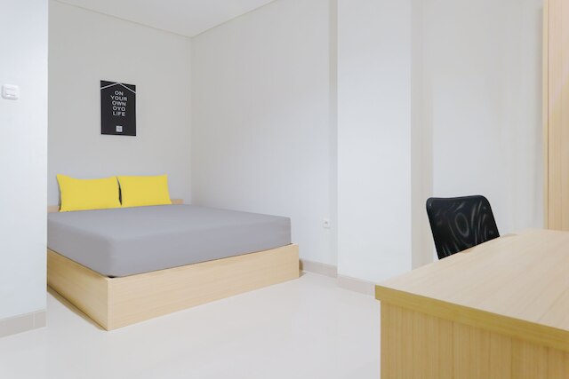 OYO Life  92936 コスト・テテ・エルニ・カラワン