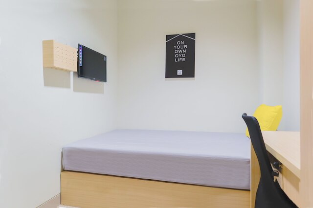 OYO Life  92936 コスト・テテ・エルニ・カラワン