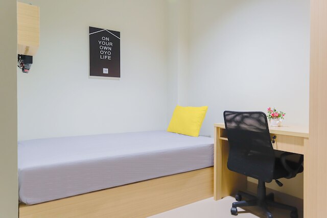 OYO Life  92936 コスト・テテ・エルニ・カラワン