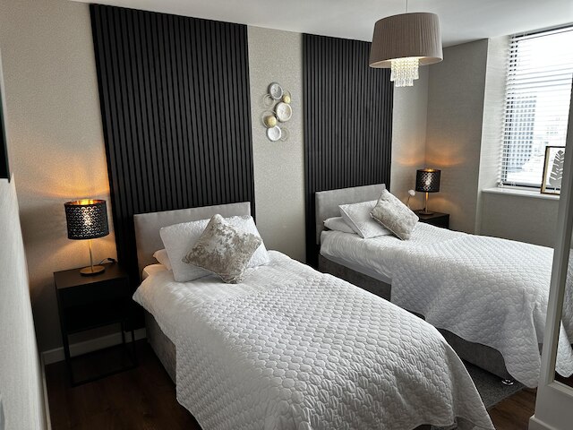 スタニング2ベッドルームシティセンターアパートメント