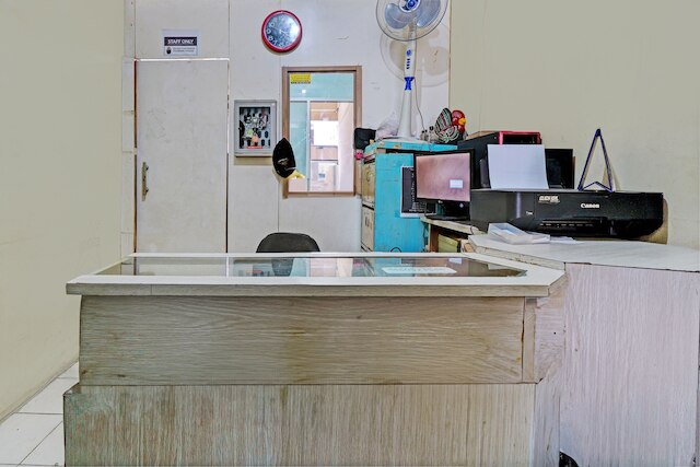 スーパー OYO ライフ 93030 アパートメント ゲートウェイ チカダス バイ インプロ