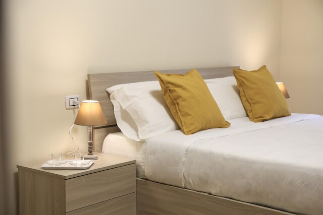 ワンダフルイタリーのキング・ラディスラオアパートメント