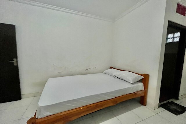 OYO Life 93504 コスト・クリシュナ