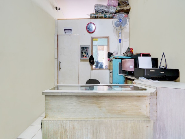 OYO Life 93086 アパートメント The Suite Metro バイ Abbah プロパティ