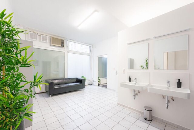 ロビンウッド・アパートメント