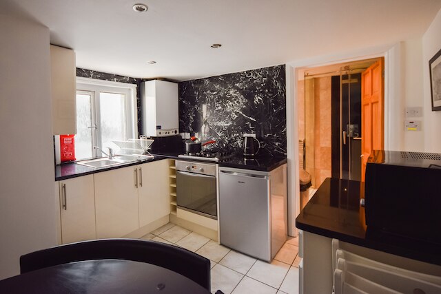 オールドコンプトンストリートの2ベッドルームアパート