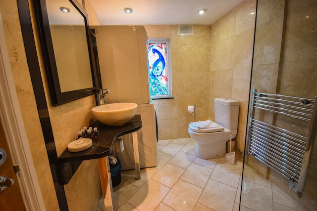 オールドコンプトンストリートの2ベッドルームアパート