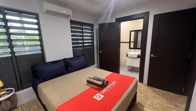 グレイストーンアパートメント