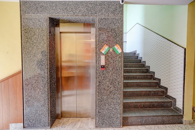 ファブホテル BNS コンフォーツ - ニア NIFT / HSR レイアウト フェーズ