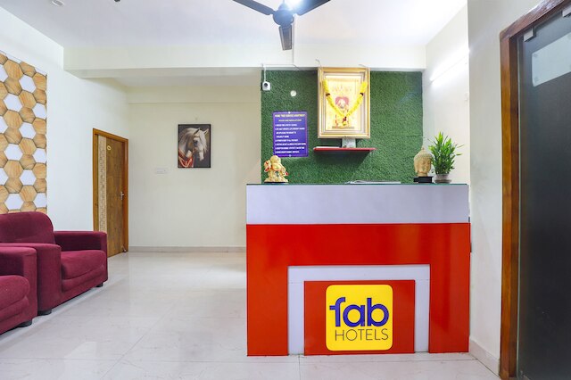 ファブホテル・ホームツリー・サービスアパートメント・コラトゥル