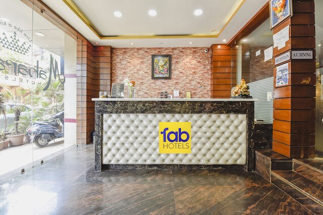 ファブホテルマハラジャ