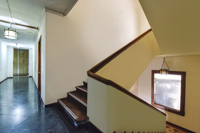 ファブホテルマハラジャ