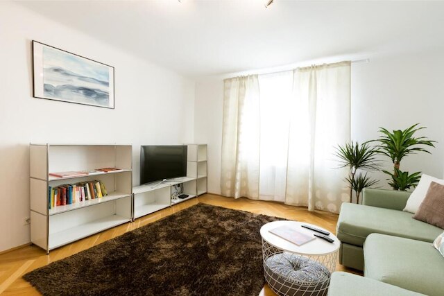 アパートメントルドルフプラッツ