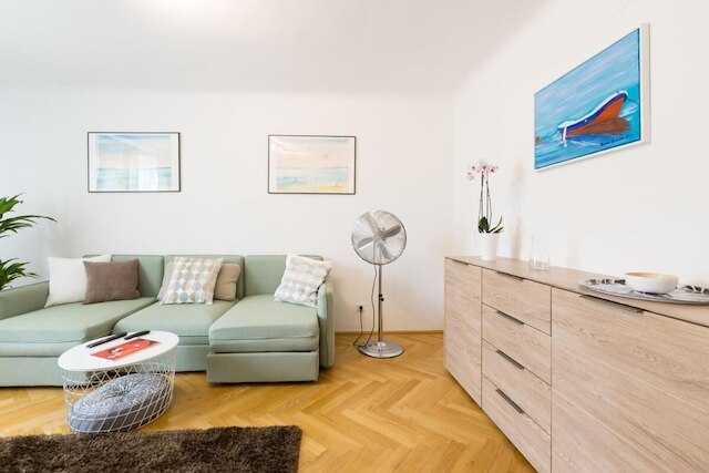 アパートメントルドルフプラッツ