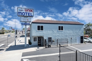 ユニク・モーテル