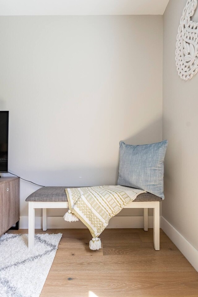 SF近郊の丘の豪華なアパート