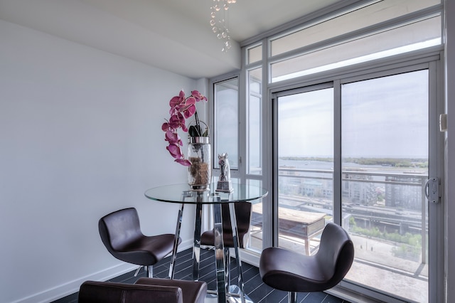 ウォーターフロントデラックスレジデンス